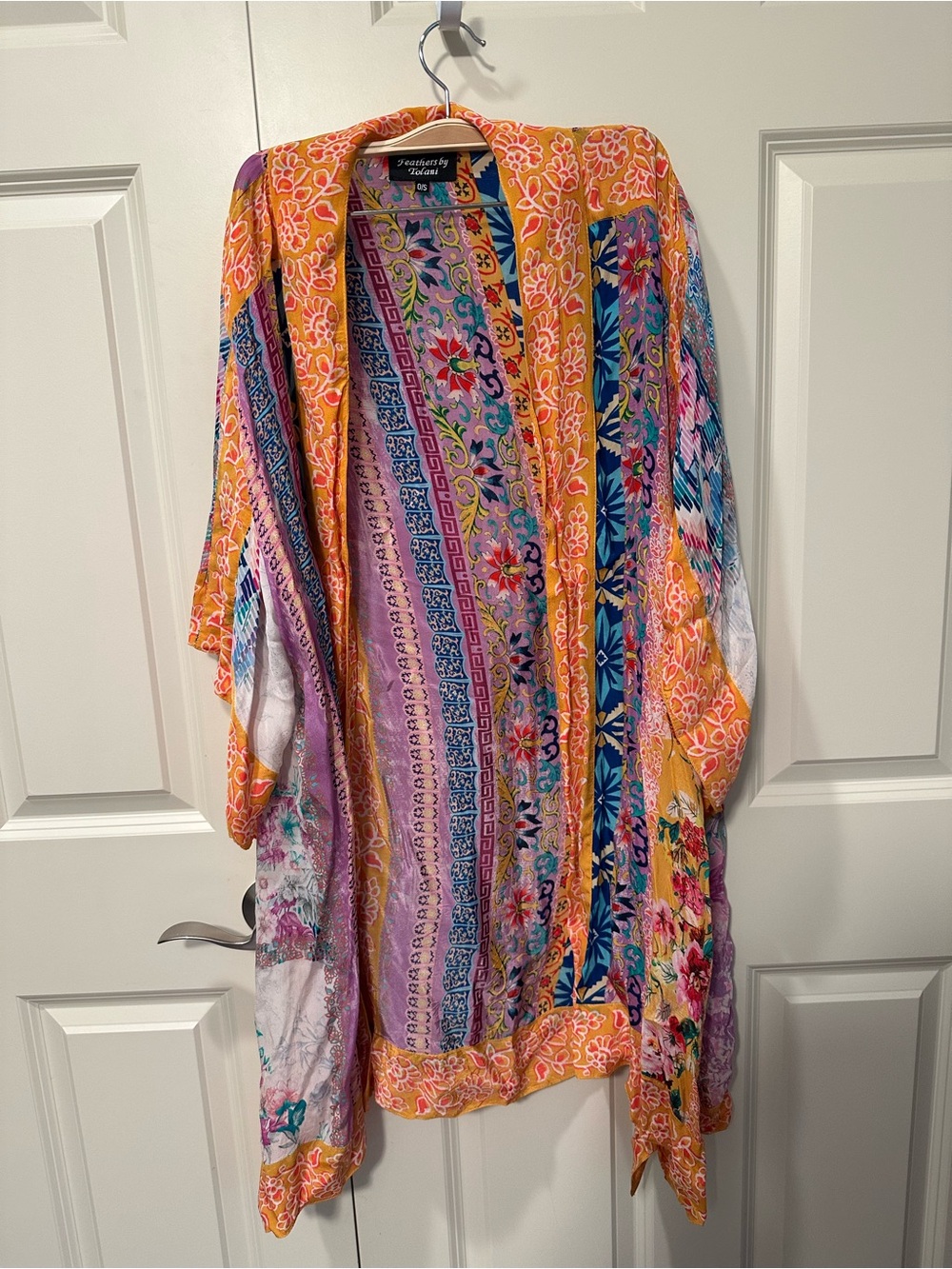 Multicolor Floral Lightweight Kimono Blazer by Feathers by Tolani